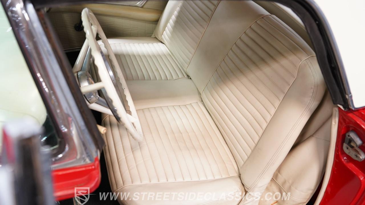 1957 Ford Thunderbird