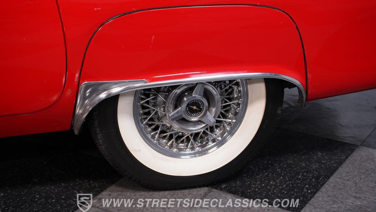 1957 Ford Thunderbird