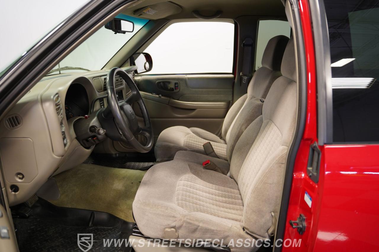 2000 Chevrolet S-10 Xtreme