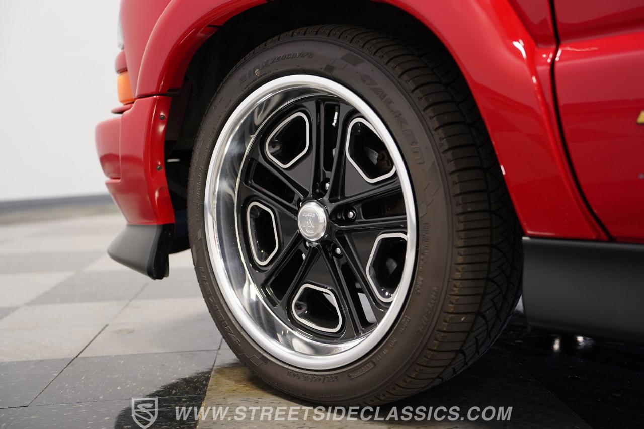 2000 Chevrolet S-10 Xtreme