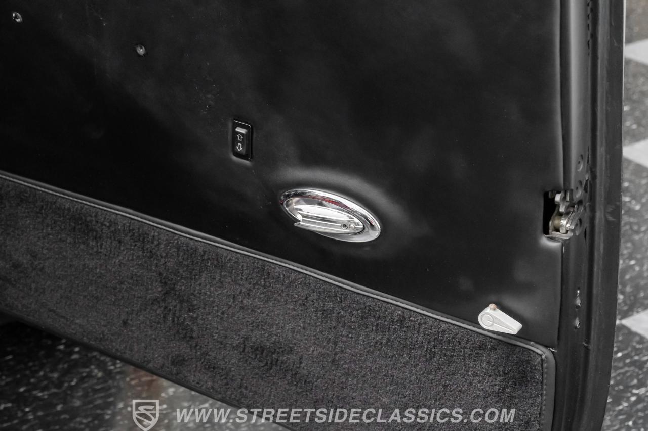 1932 Ford 3-Window Coupe