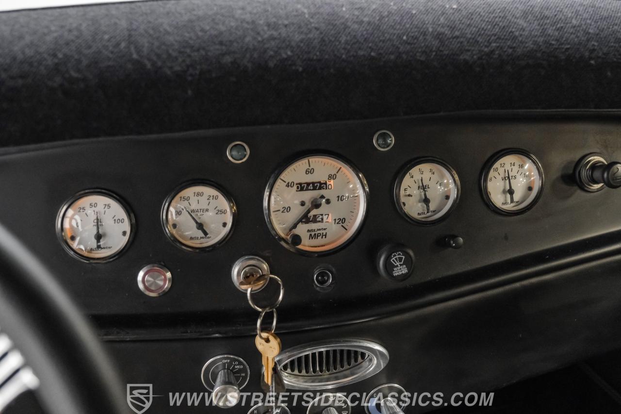 1932 Ford 3-Window Coupe