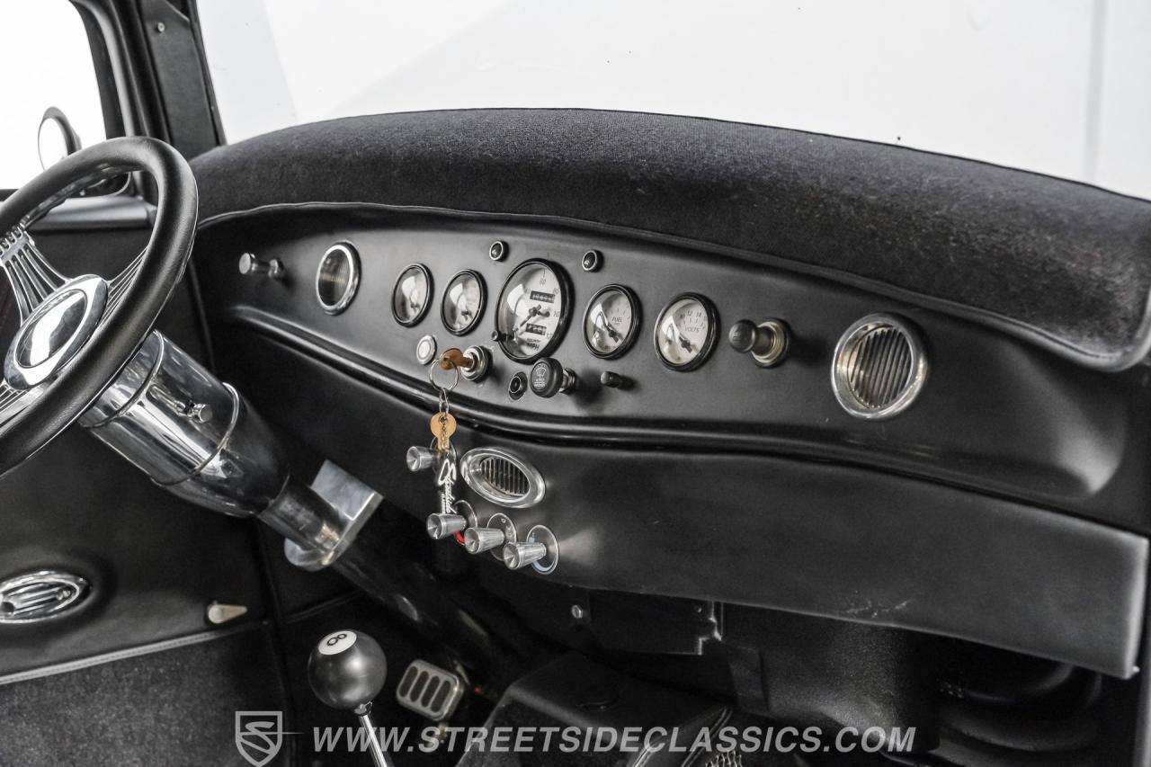 1932 Ford 3-Window Coupe