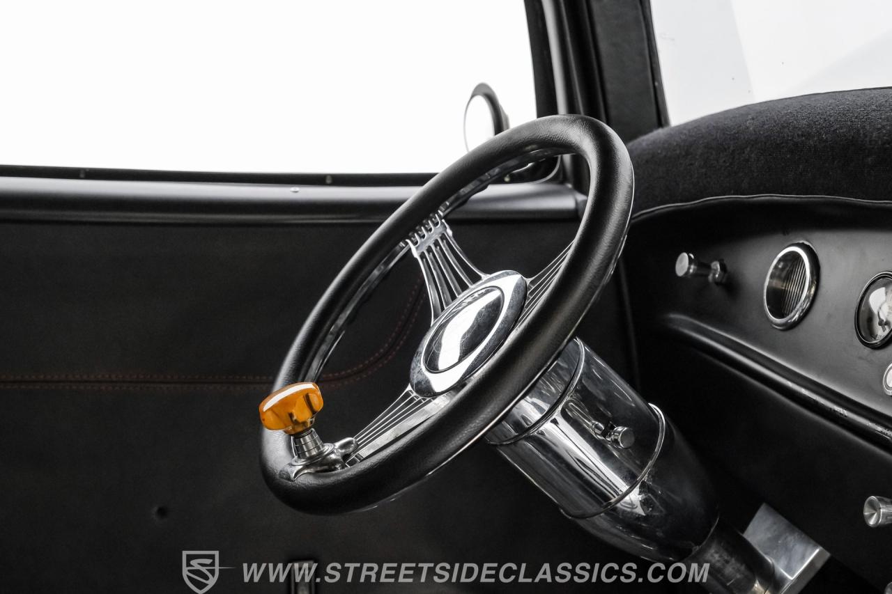 1932 Ford 3-Window Coupe