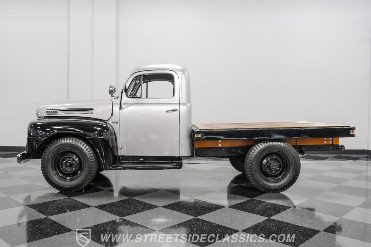 1950 Ford F-3 Flatbed
