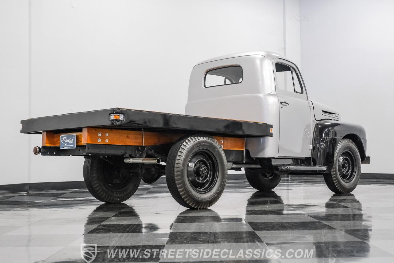 1950 Ford F-3 Flatbed