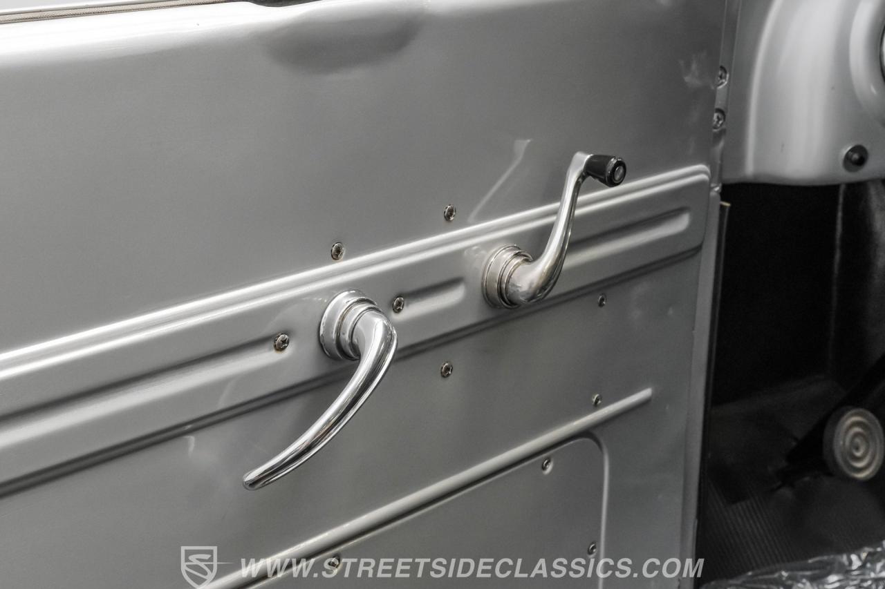 1950 Ford F-3 Flatbed