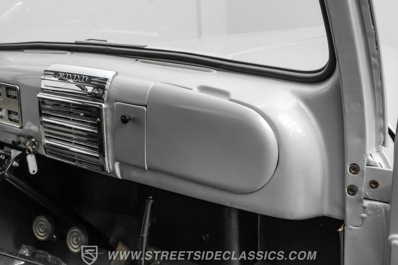 1950 Ford F-3 Flatbed