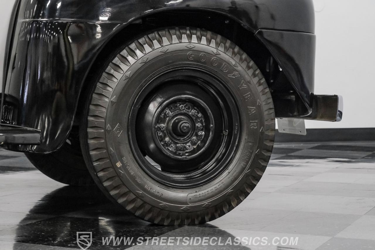 1950 Ford F-3 Flatbed