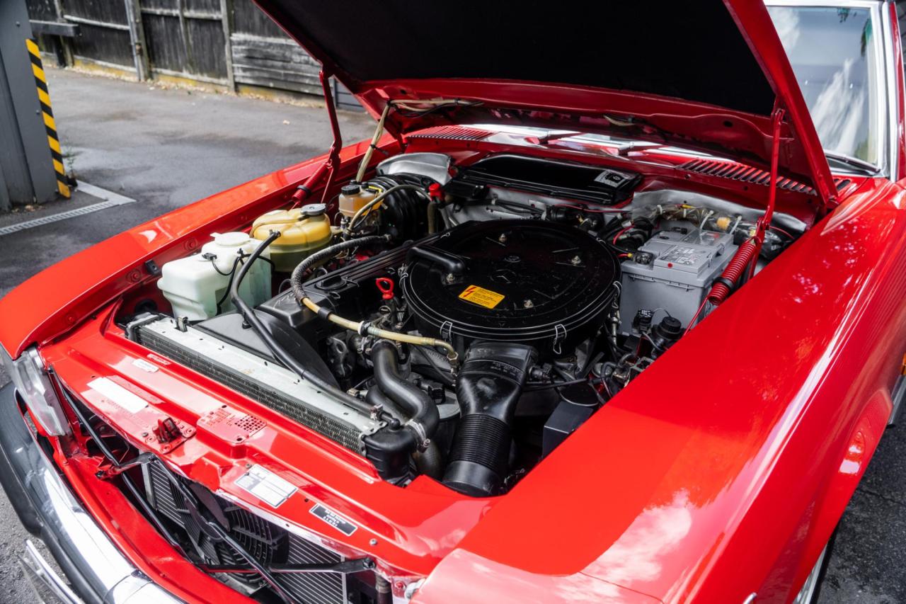 1989 Mercedes - Benz 300SL (R107)