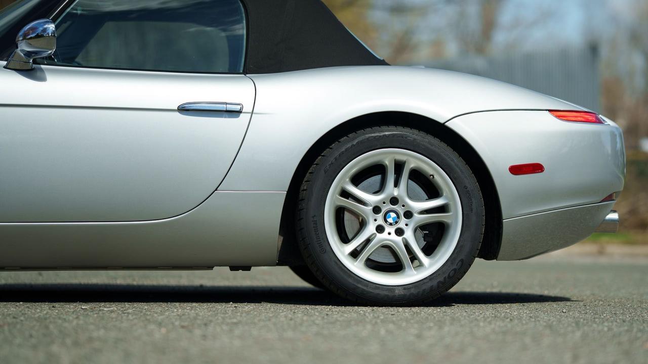2001 BMW Z8