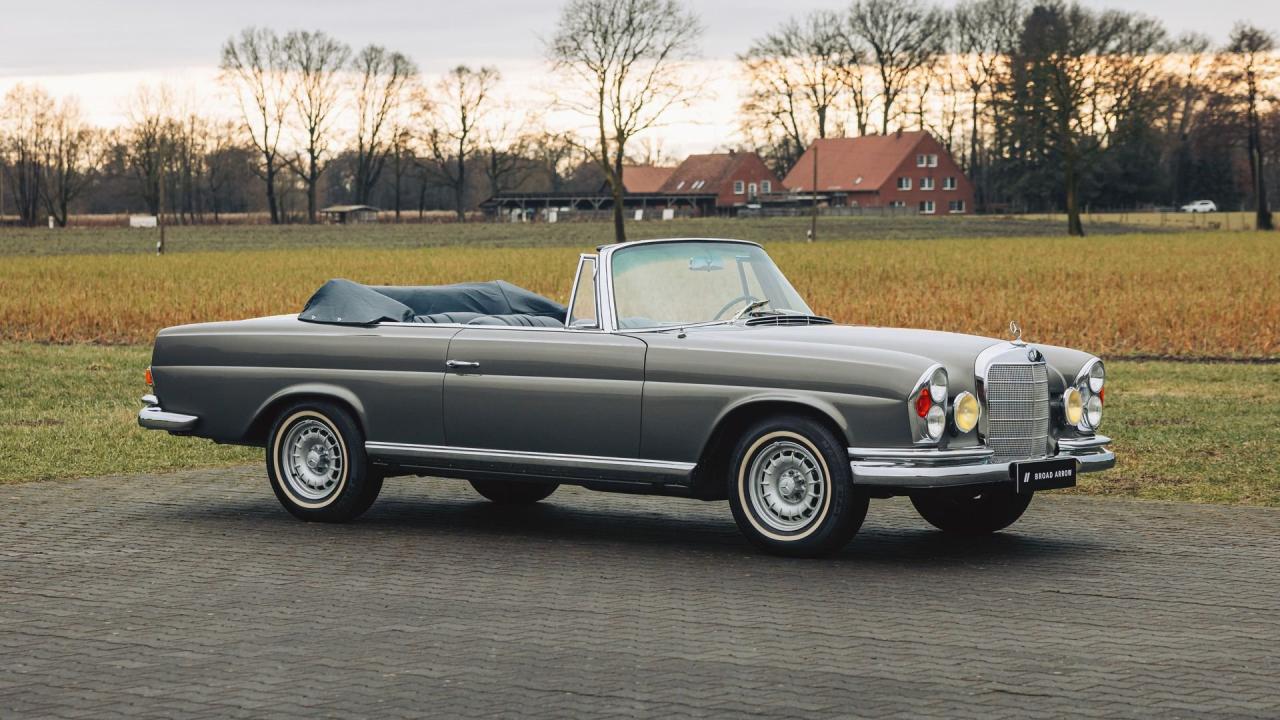 1967 Mercedes - Benz 250 SE Cabriolet