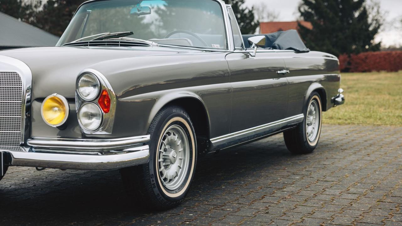 1967 Mercedes - Benz 250 SE Cabriolet