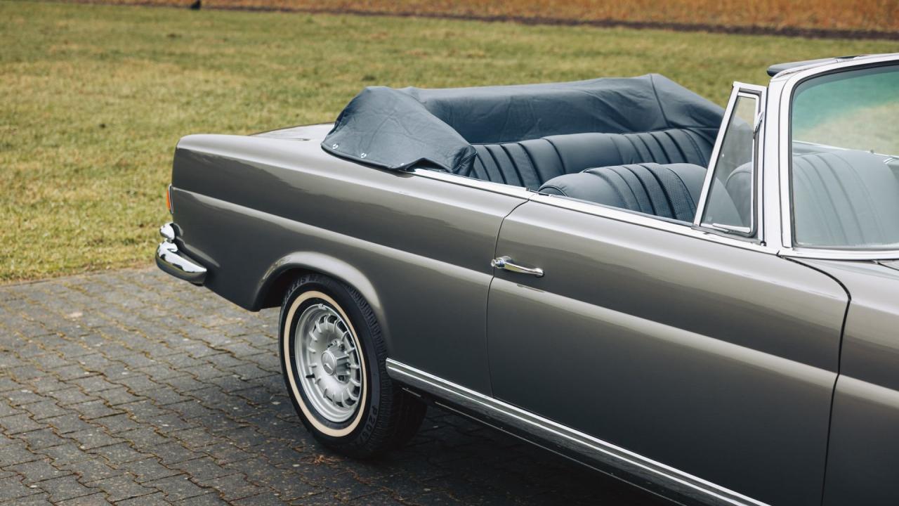 1967 Mercedes - Benz 250 SE Cabriolet