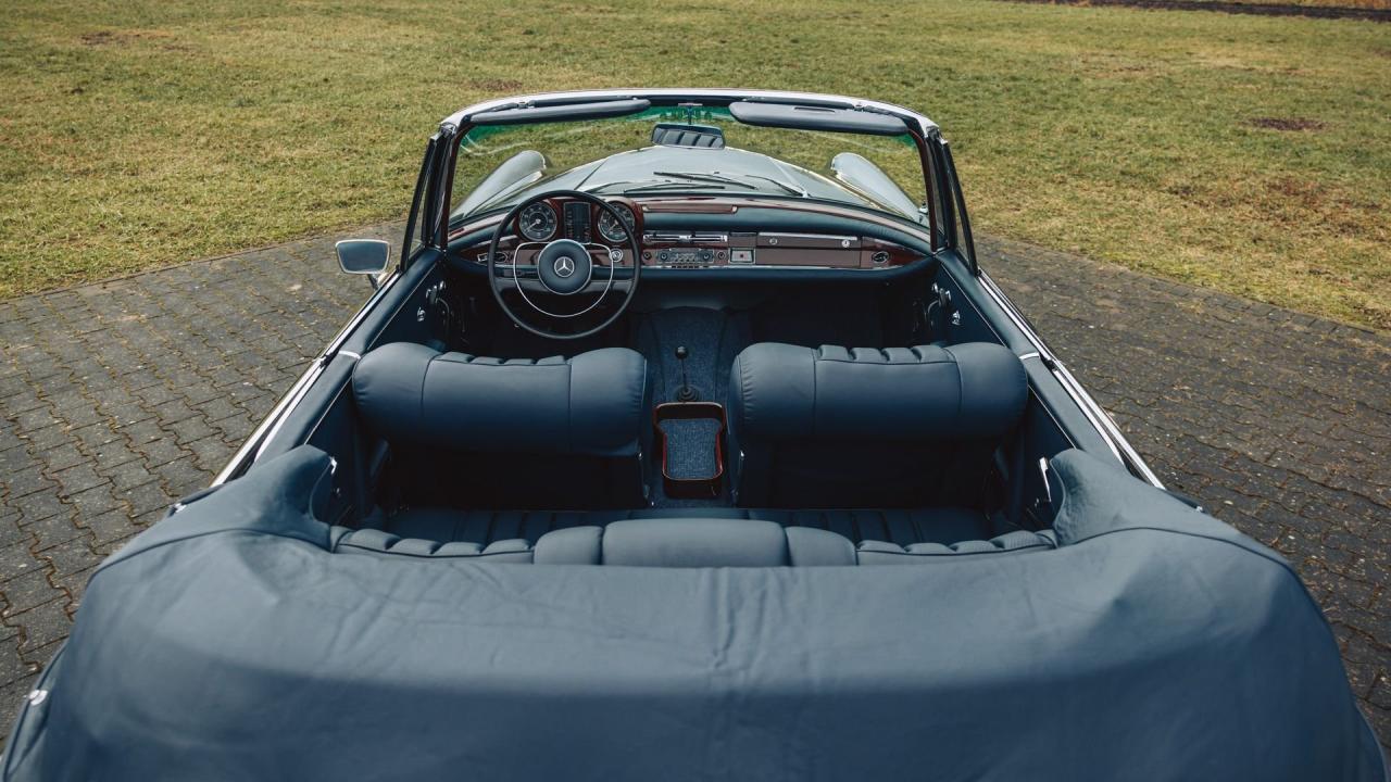 1967 Mercedes - Benz 250 SE Cabriolet