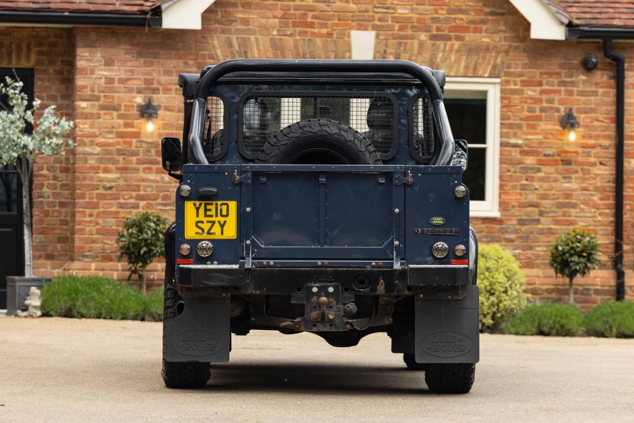 2010 Land Rover Defender 90 Pick-up
