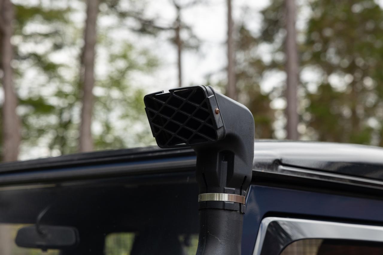 2010 Land Rover Defender 90 Pick-up