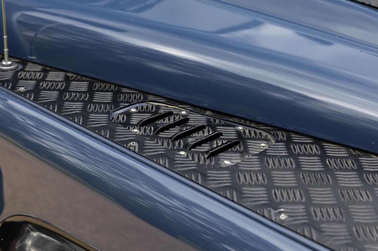 2010 Land Rover Defender 90 Pick-up