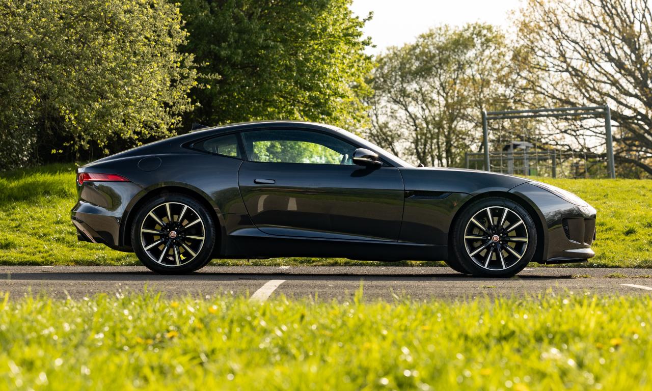2016 Jaguar F-Type 3.0 Coup&eacute;