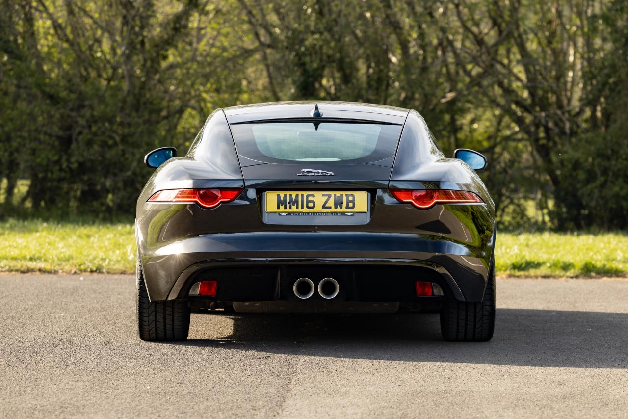 2016 Jaguar F-Type 3.0 Coup&eacute;