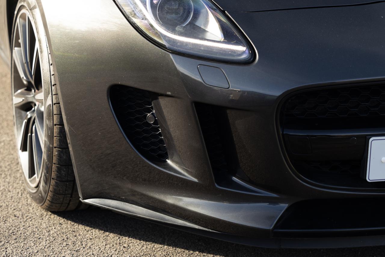 2016 Jaguar F-Type 3.0 Coup&eacute;