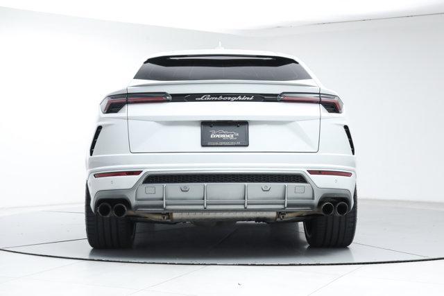 2020 Lamborghini Urus