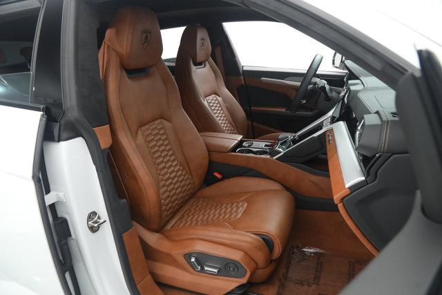 2020 Lamborghini Urus