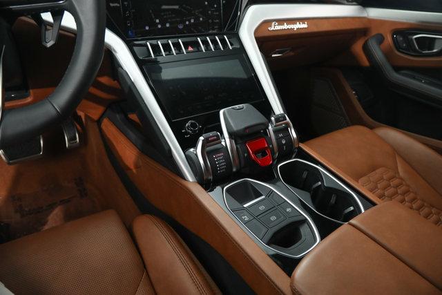 2020 Lamborghini Urus