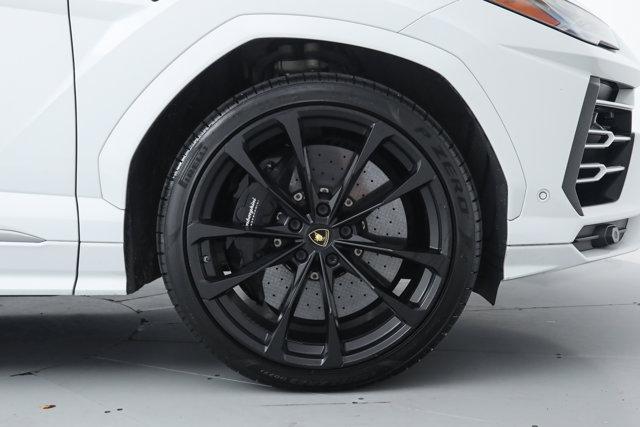 2020 Lamborghini Urus