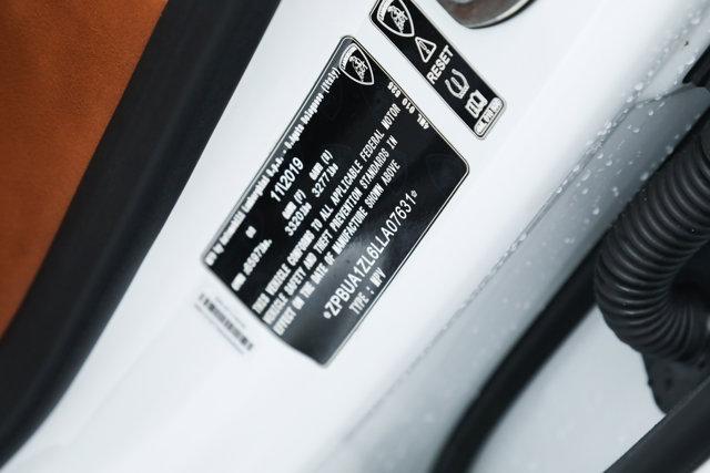 2020 Lamborghini Urus