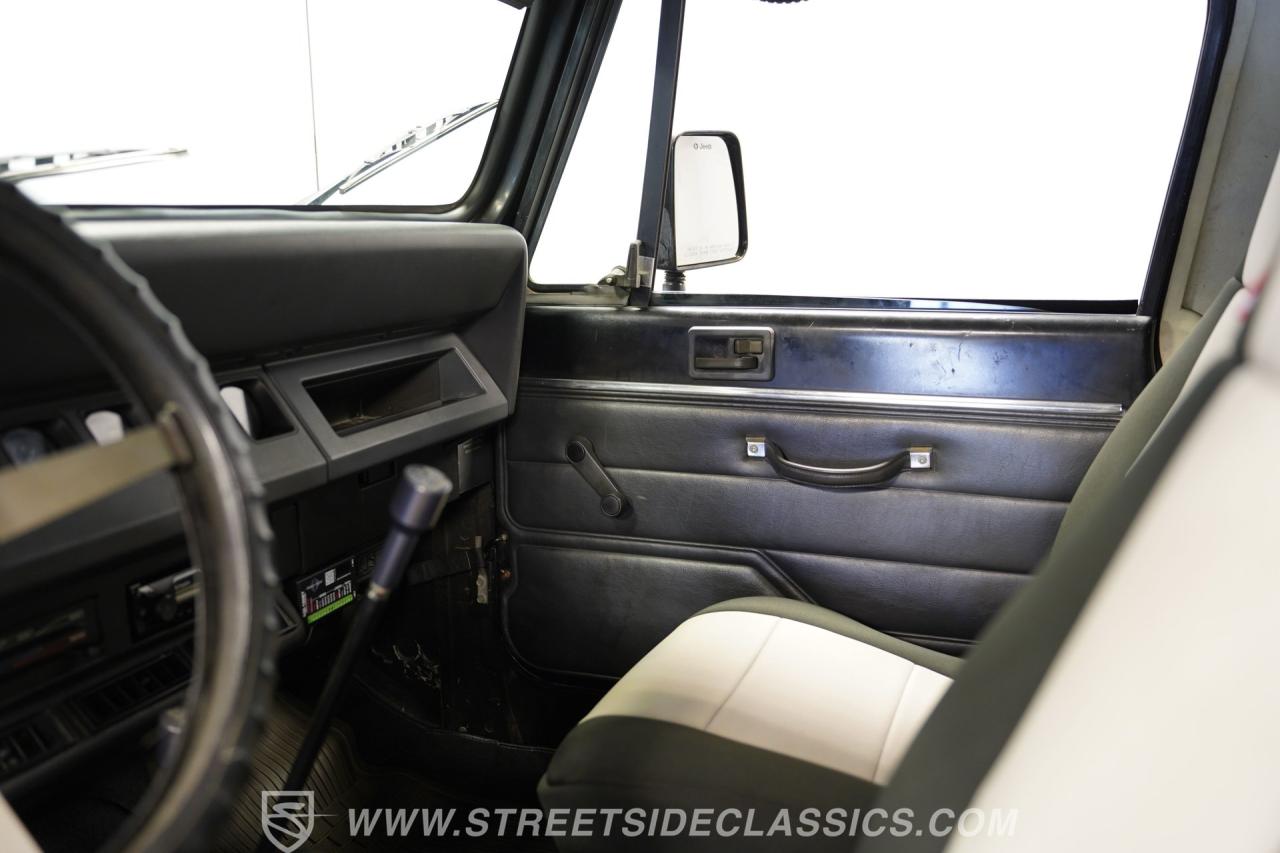 1995 Jeep Wrangler Custom Restomod