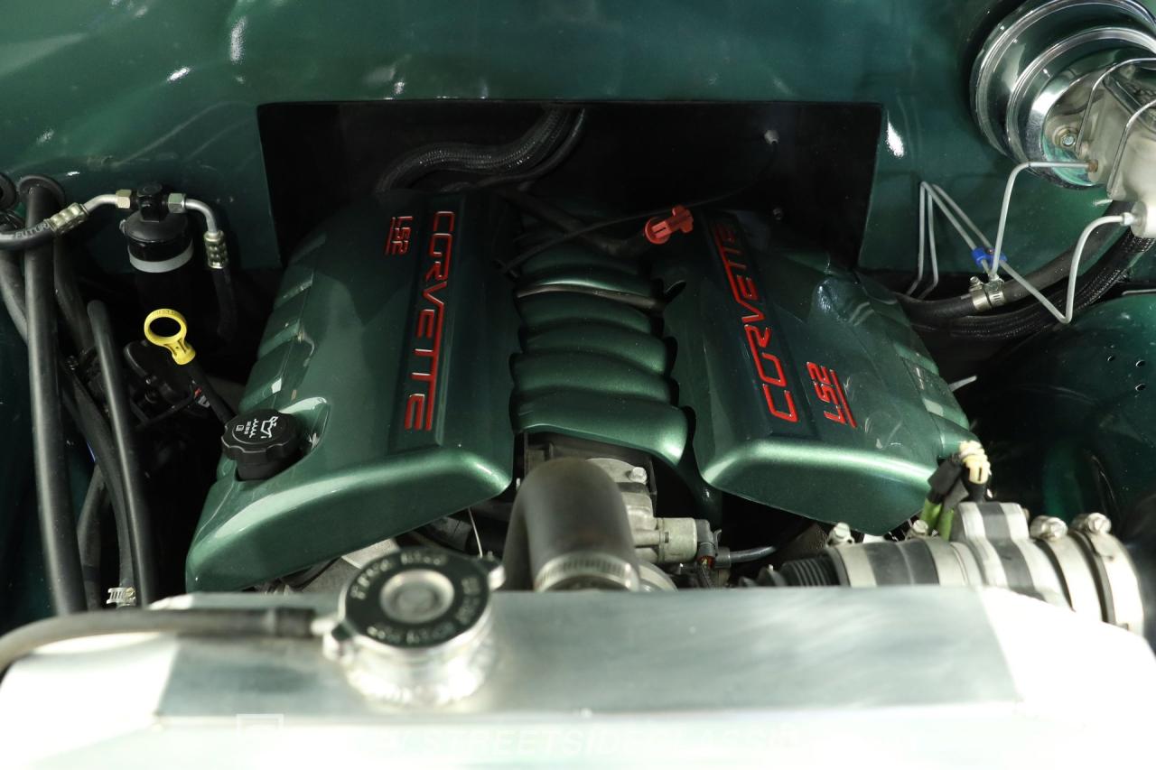 1952 Chevrolet 3100 5 Window Restomod