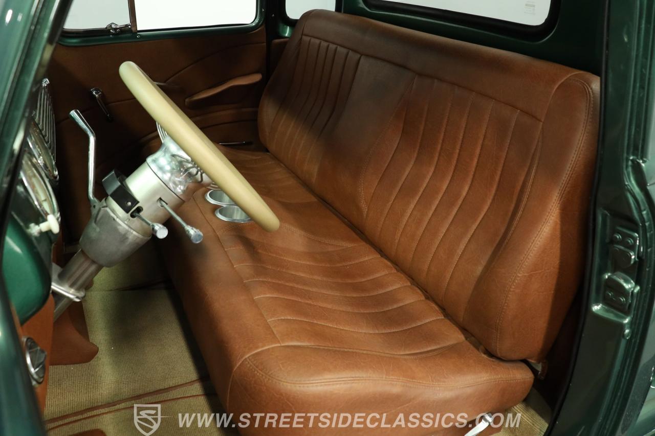 1952 Chevrolet 3100 5 Window Restomod