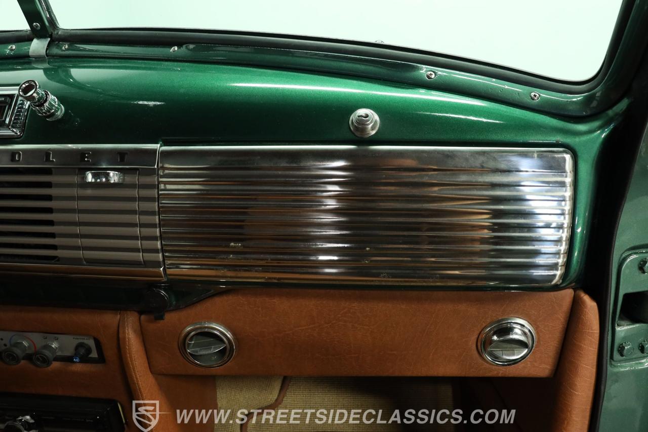 1952 Chevrolet 3100 5 Window Restomod