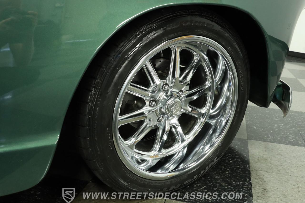 1952 Chevrolet 3100 5 Window Restomod