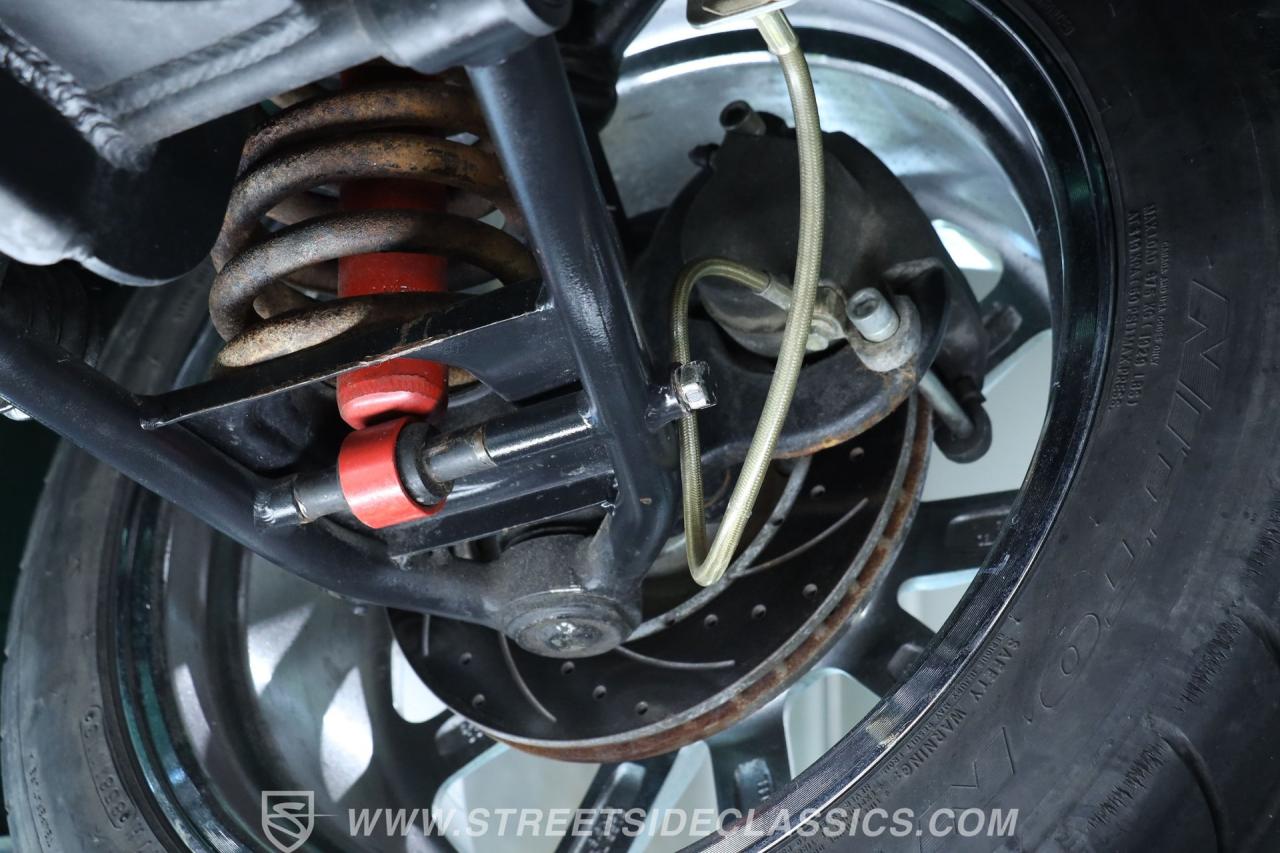 1952 Chevrolet 3100 5 Window Restomod