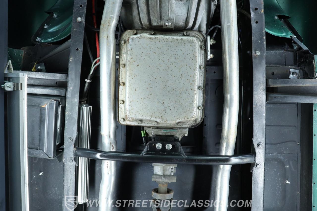 1952 Chevrolet 3100 5 Window Restomod