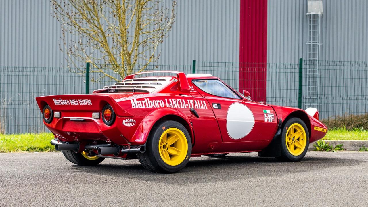 1975 Lancia Stratos HF Stradale Group 4 Specification