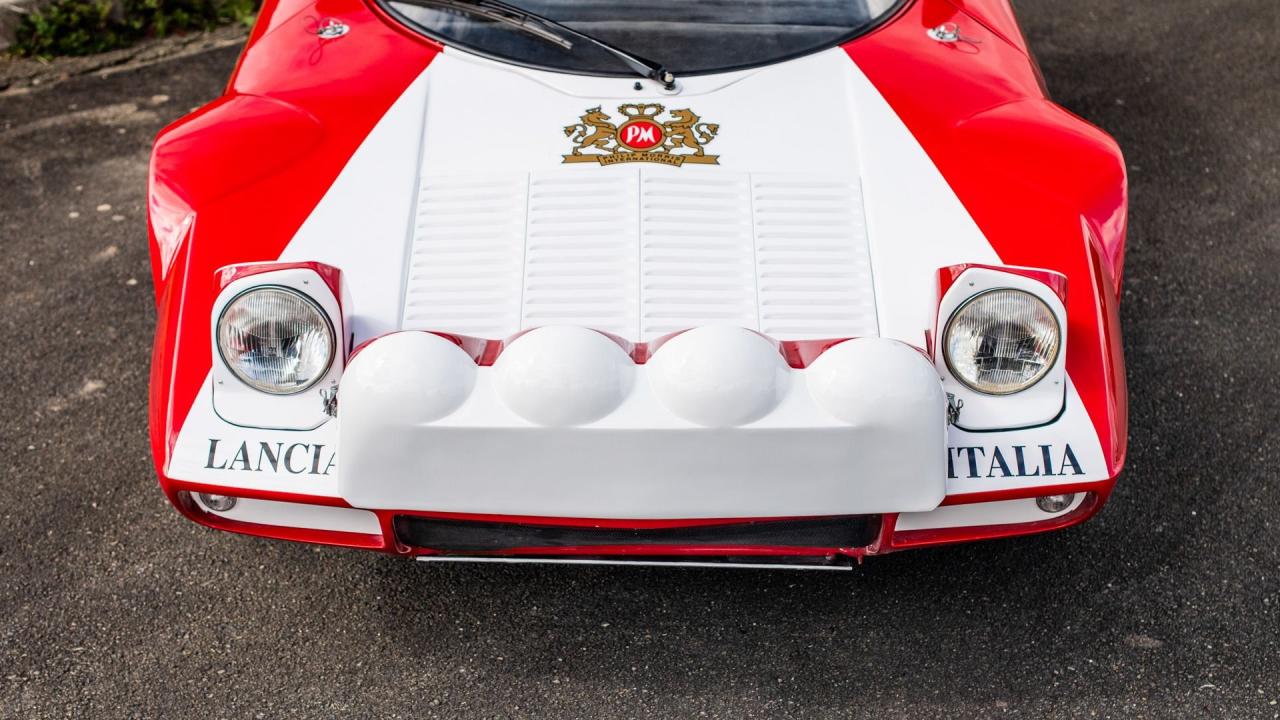 1975 Lancia Stratos HF Stradale Group 4 Specification