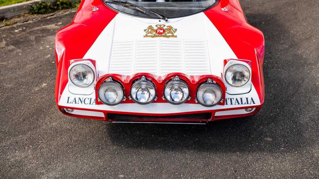 1975 Lancia Stratos HF Stradale Group 4 Specification