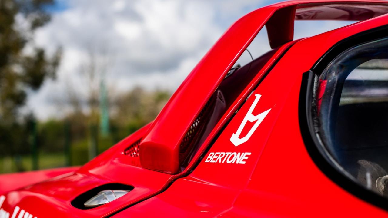 1975 Lancia Stratos HF Stradale Group 4 Specification