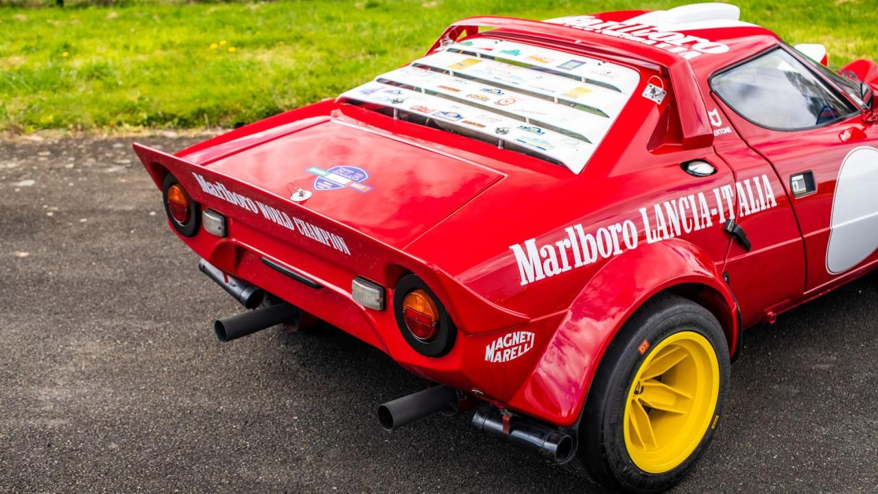 1975 Lancia Stratos HF Stradale Group 4 Specification
