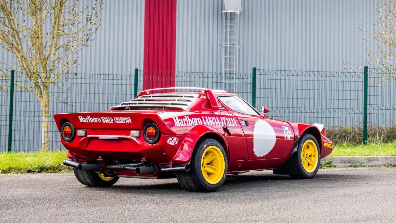 1975 Lancia Stratos HF Stradale Group 4 Specification