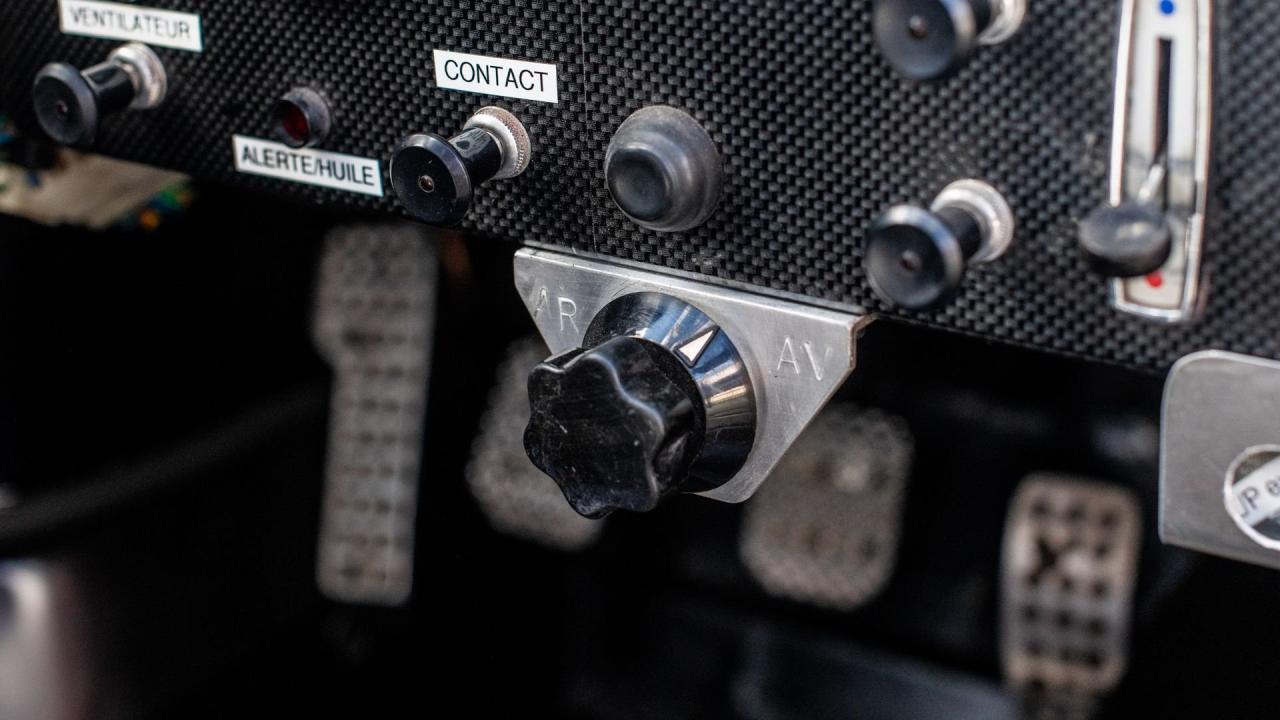 1975 Lancia Stratos HF Stradale Group 4 Specification