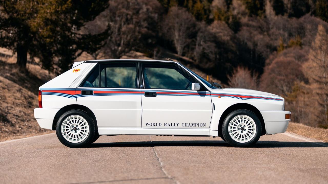 1992 Lancia Delta HF Integrale Evoluzione "Martini 6"