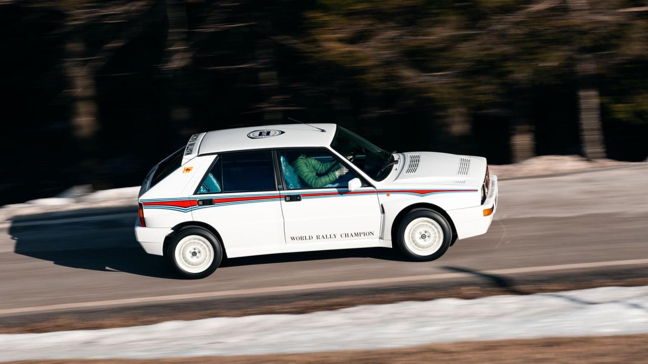 1992 Lancia Delta HF Integrale Evoluzione "Martini 6"
