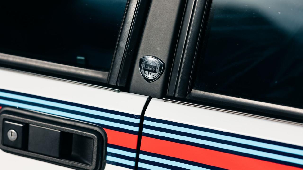 1992 Lancia Delta HF Integrale Evoluzione "Martini 6"