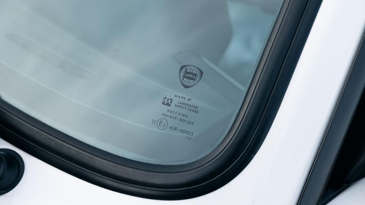 1992 Lancia Delta HF Integrale Evoluzione "Martini 6"