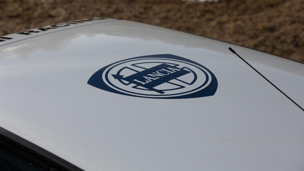 1992 Lancia Delta HF Integrale Evoluzione "Martini 6"