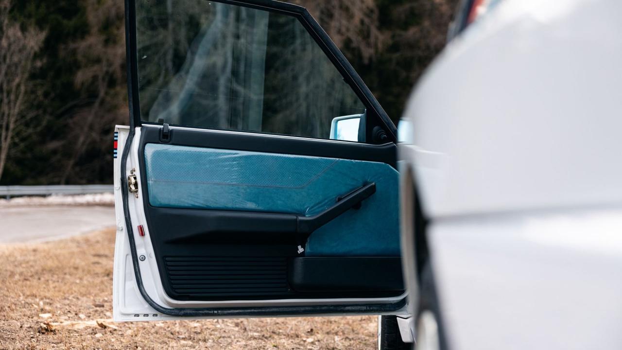 1992 Lancia Delta HF Integrale Evoluzione "Martini 6"